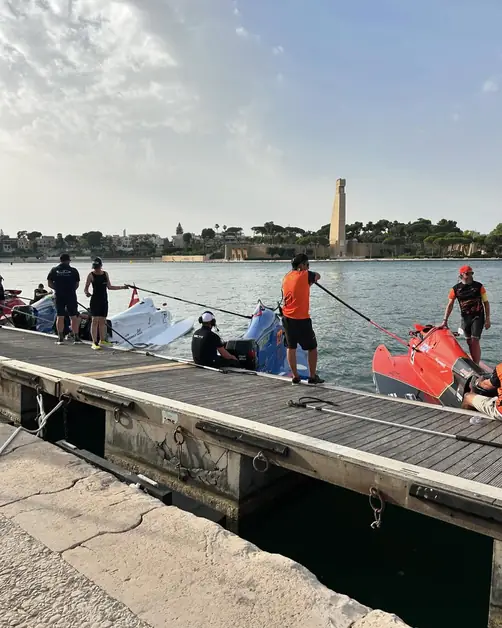 GT30 Brindisi: Emotionen und Geschwindigkeit