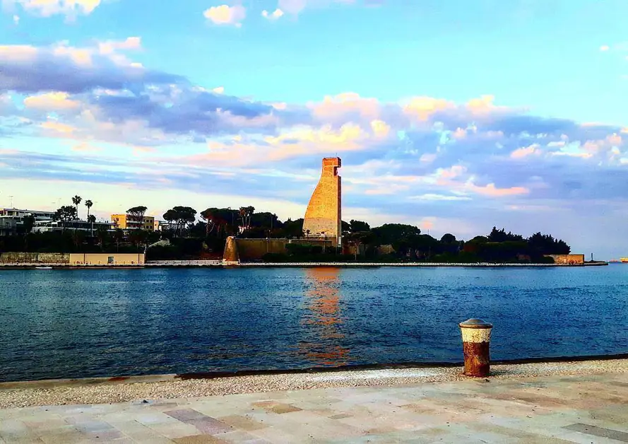 Descubre el Paseo Marítimo de Brindisi
