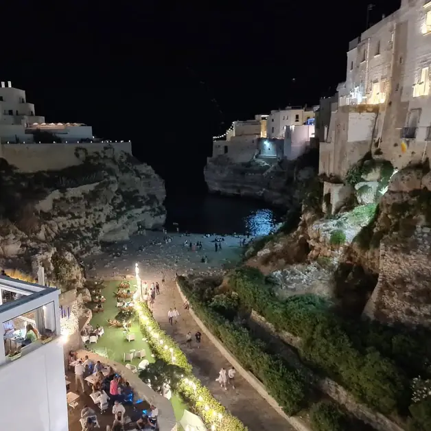 Parcheggio e risciò: il tuo relax a Polignano