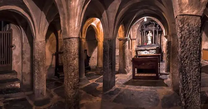 Esplora la Magia della Cripta di Sant’Orso ad Aosta