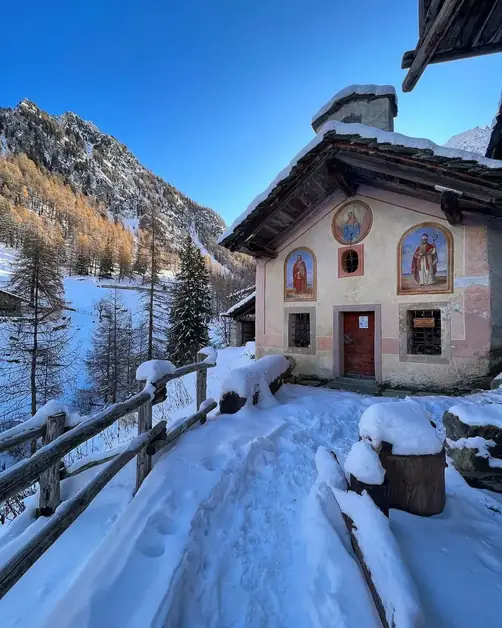 Guida al parcheggio a Champoluc Ayas in alta stagione
