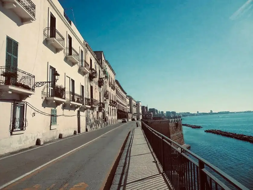 La barandilla de Taranto, un panorama que no te puedes perder