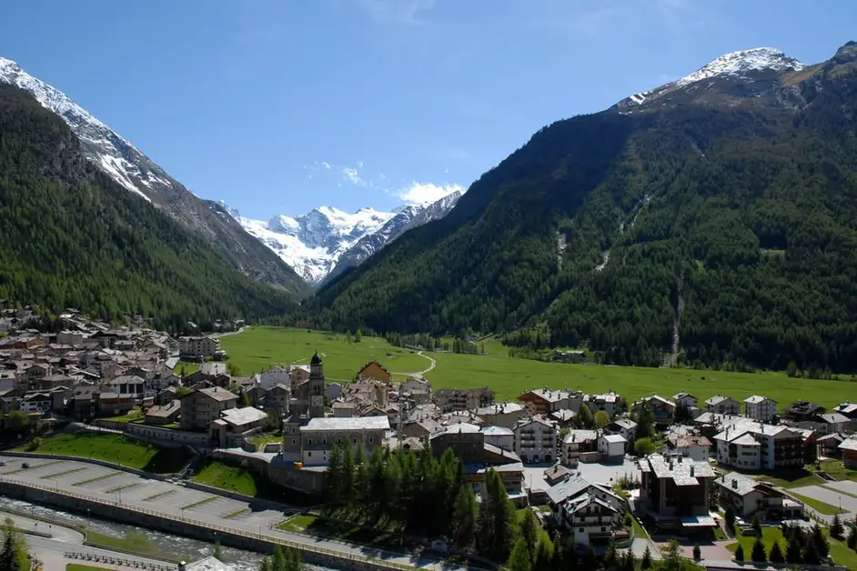 Tarife und Vorteile der Skipässe in Cogne