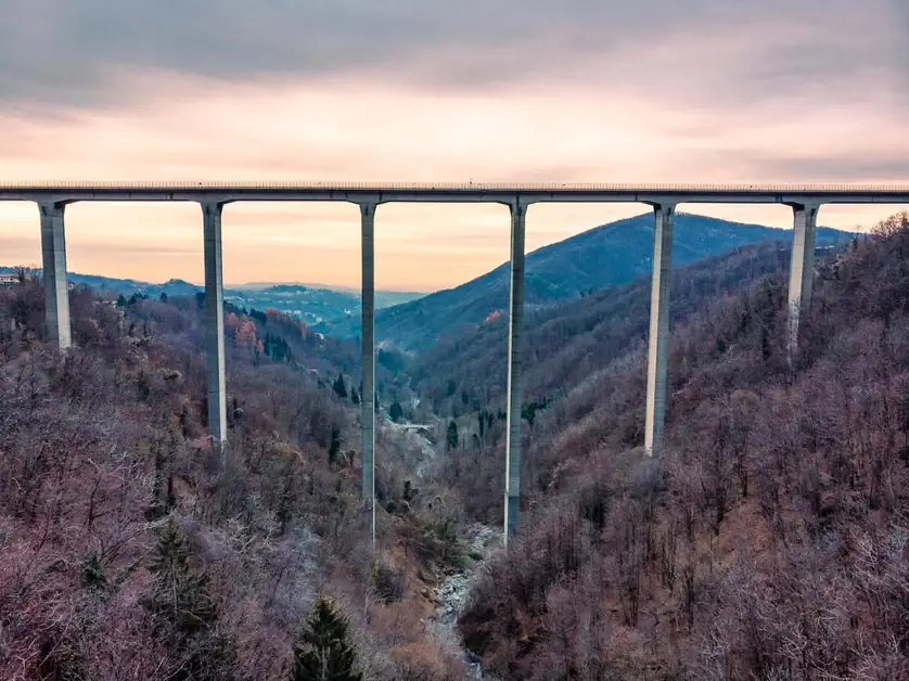 El Puente de la Pistolesa entre aventura y bellezas naturales