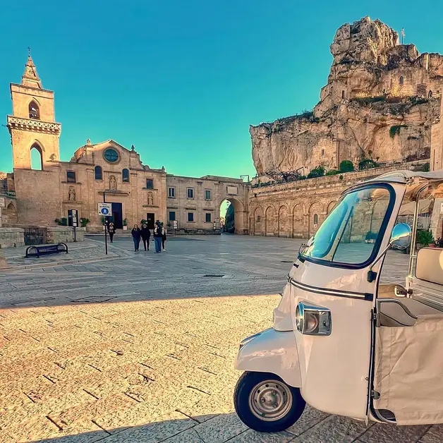 Tour in Ape Calessino a Matera per un'esperienza unica
