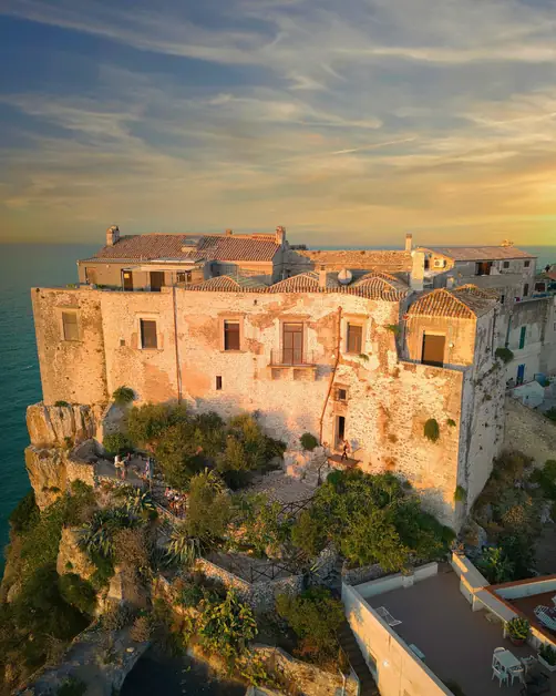 Château de Peschici : que voir, billets et panorama