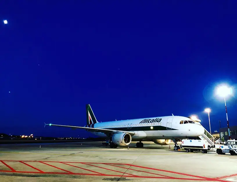Airports for Locorotondo