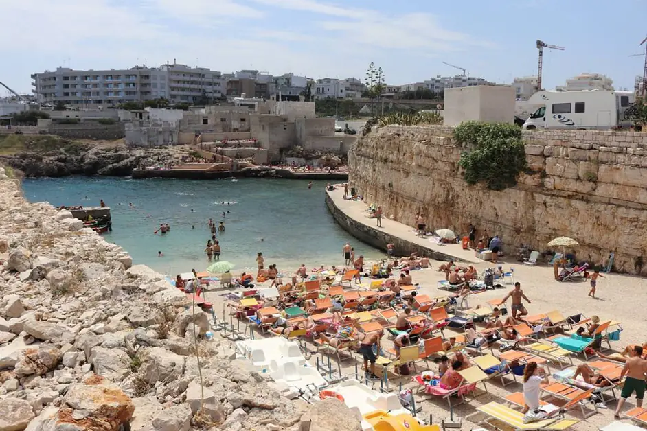 Cala Paura: Sea and Adventure