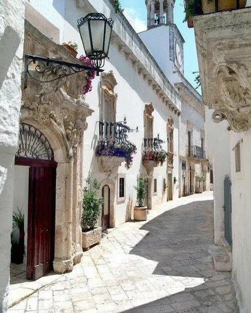 Costs for a Night in Locorotondo
