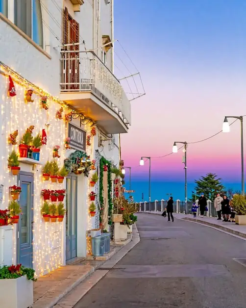 Locorotondo: a White Jewel in Puglia