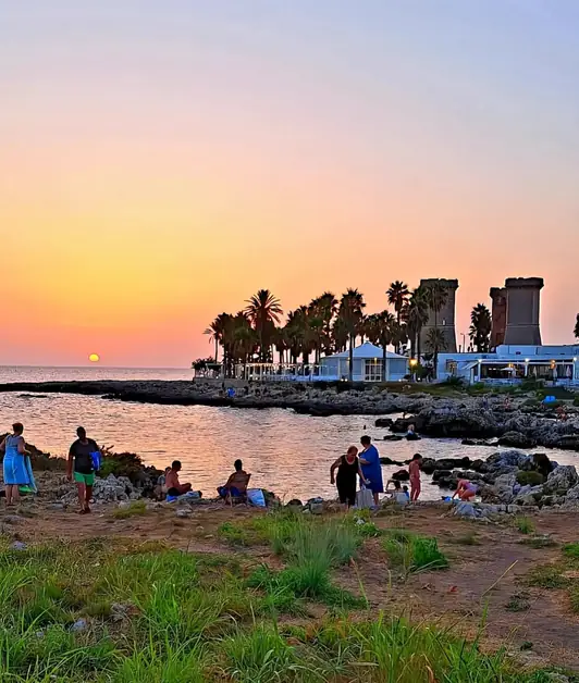 Four Columns Beach