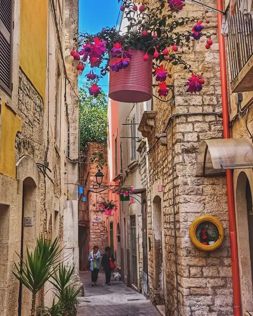 Sleeping in Bitonto or Bari