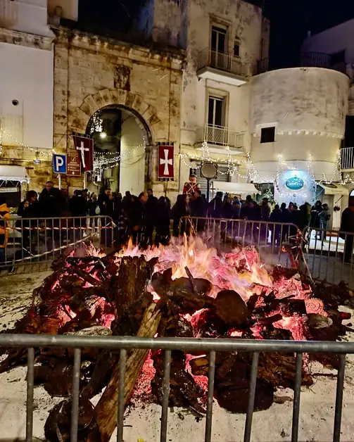 The Bonfires of Santa Lucia