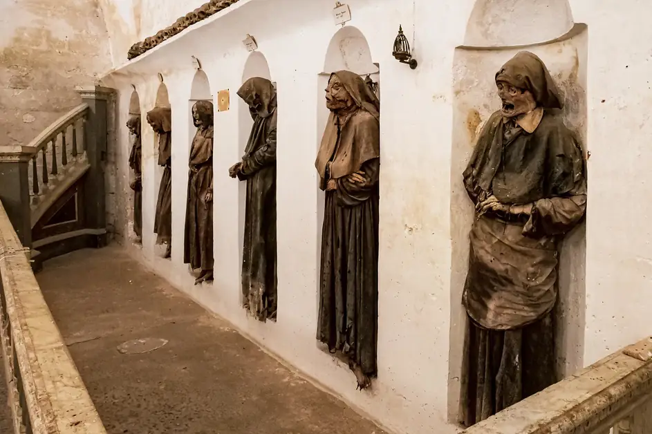 The Mummy Crypt of Oria