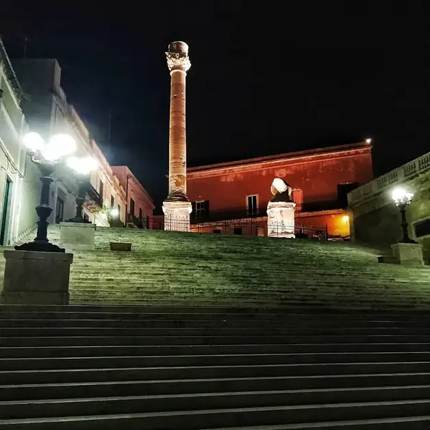Discover the enchanting nightlife of Brindisi