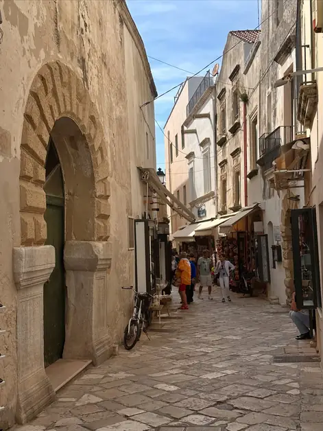 The must-see streets of Otranto's historic center