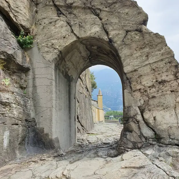 Donnas the gem of Valle d'Aosta to visit