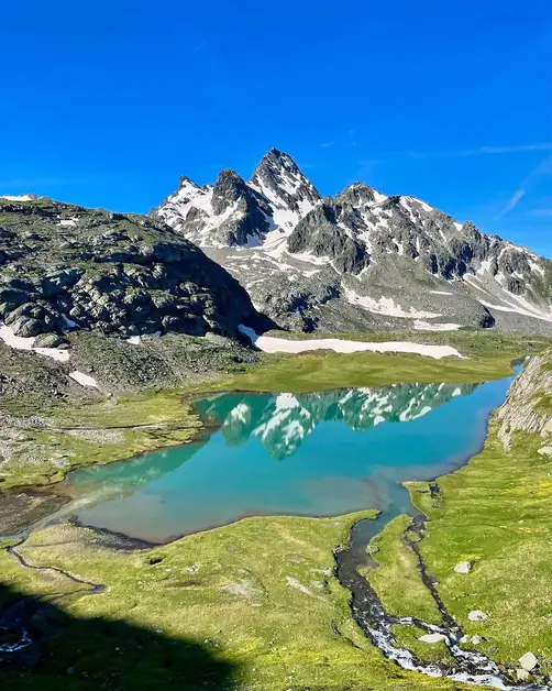 Rifugio Deffeyes in Valle d'Aosta for tourists