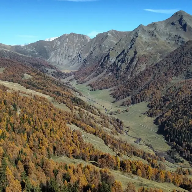 Hiking to Les Ors in Aosta Valley
