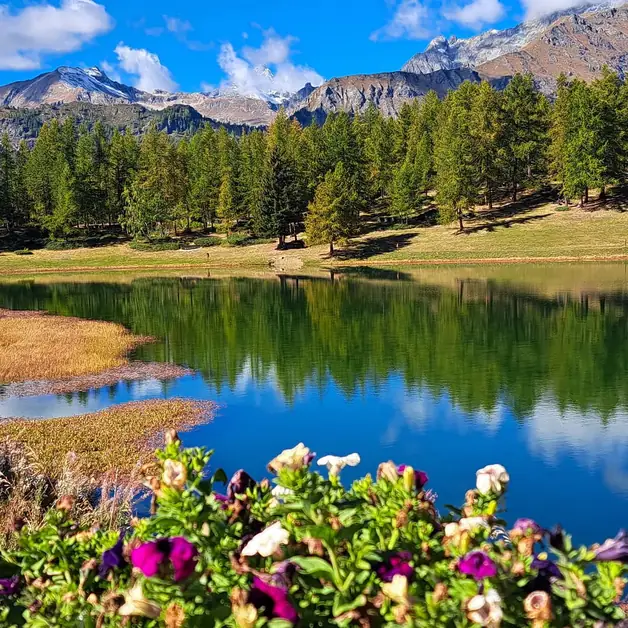 The Trekking from Corgnolaz to Lake Lod