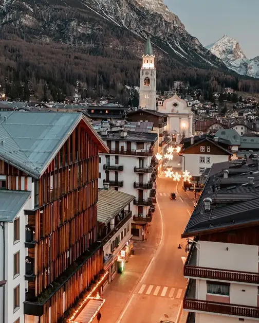 Christmas in Cortina d'Ampezzo with magic and traditions