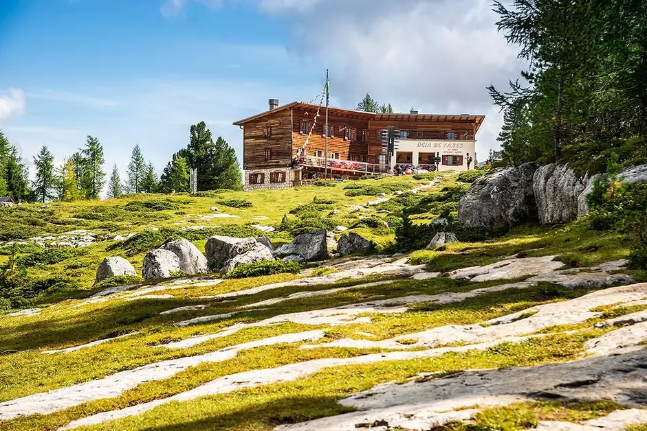 Rifugio Fanes a paradise in the Dolomites