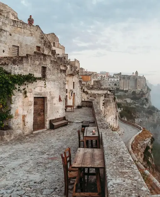 Aperitif in Matera among unique flavors and views