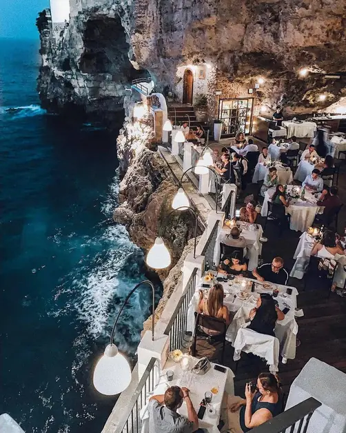 Grotta Palazzese: Unique Restaurant
